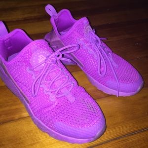 Nike Air Huarache Women 6.5